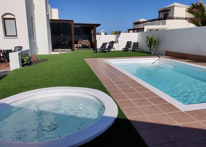فيلة Lanzarote Deluxe & Pool