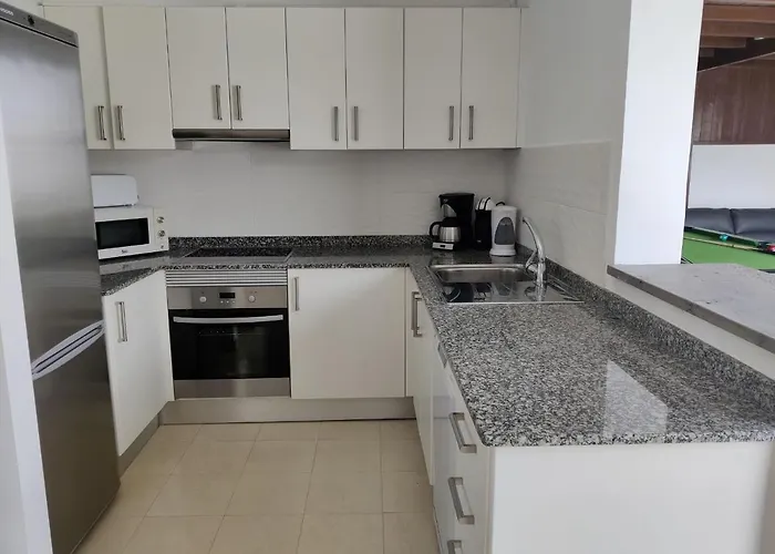 Lanzarote Deluxe & Pool