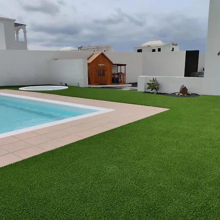 Lanzarote Deluxe & Pool ヴィラ プラヤ・ブランカ