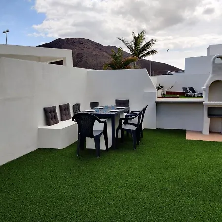 Lanzarote Deluxe & Pool Вилла