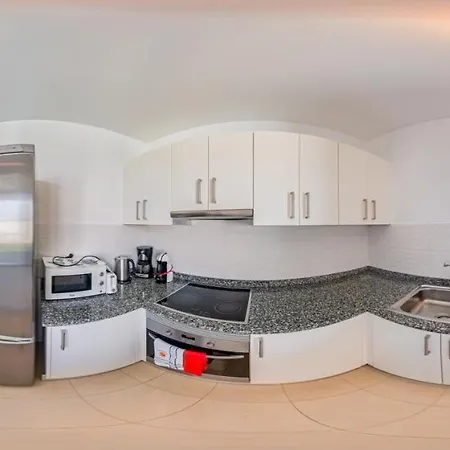 Lanzarote Deluxe & Pool Вилла
