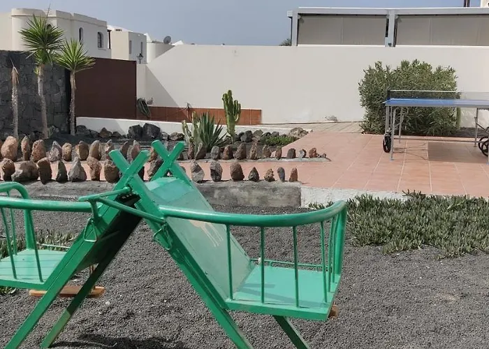 Lanzarote Deluxe & Pool Villa