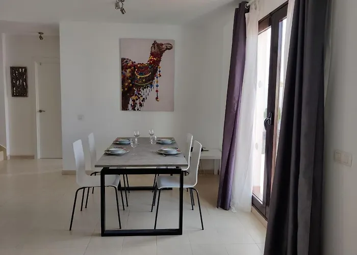 Lanzarote Deluxe & Pool 普拉亚布兰卡