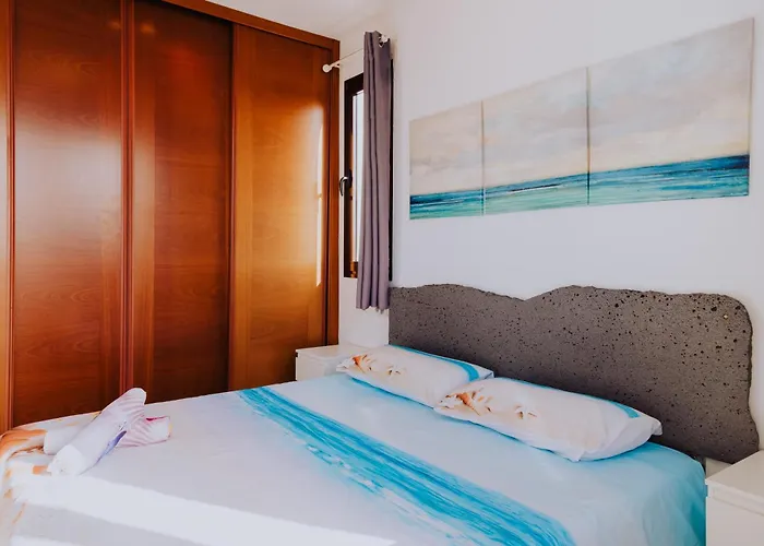 Lanzarote Deluxe & Pool