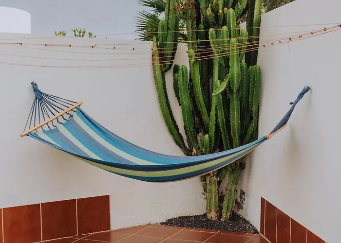 Lanzarote Deluxe & Pool